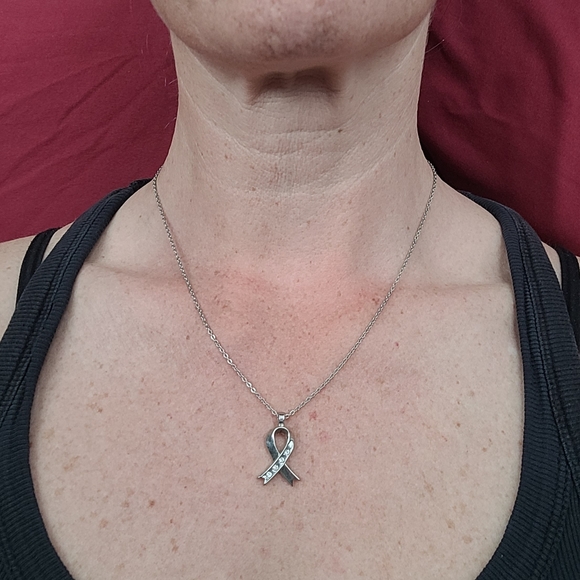 17 inch silver necklace - Picture 5 of 5